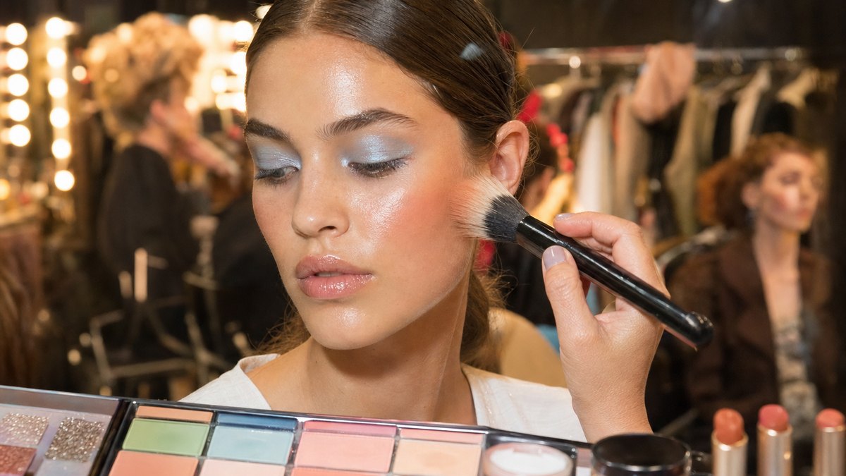 Fashion Week de Milan : 6 tendances beauté repérées sur les défilés qui vont marquer le printemps-été 2027