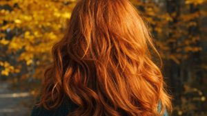 Le spicy copper, ce cuivre mêlant orange, auburn et rouge profond, grimpe de 300 % dans les recherches avant l'automne 2026